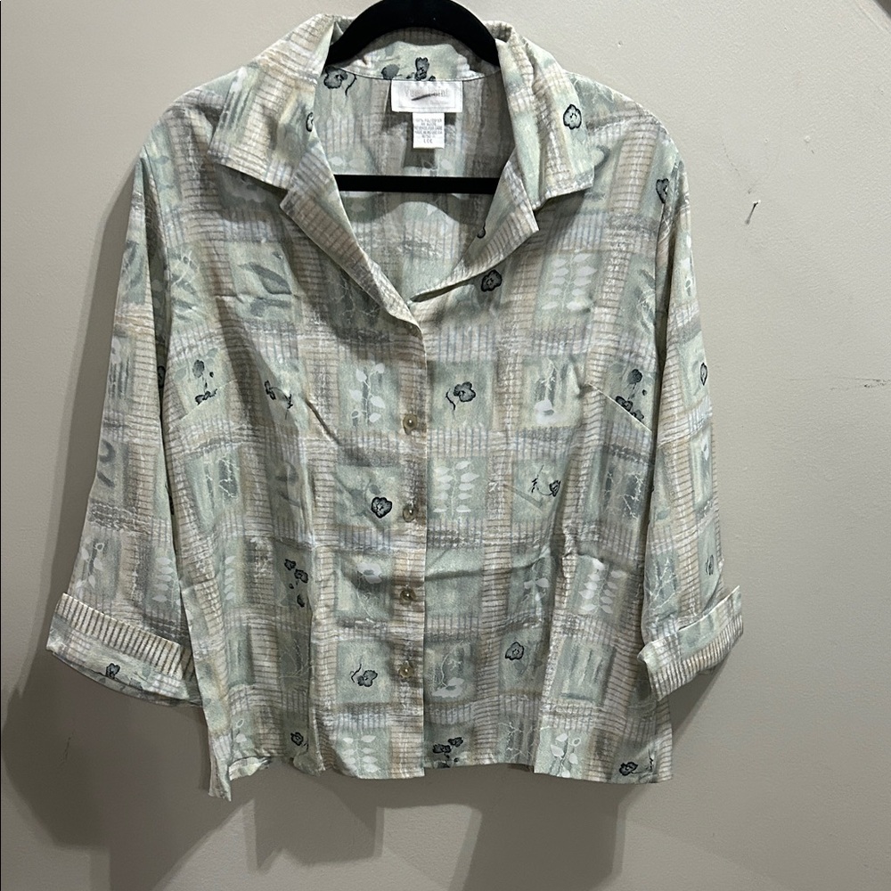 Chic Women's Blouse with Geometric Pattern - Green